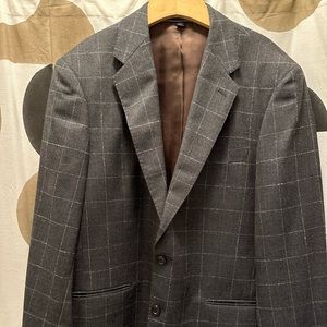 J. Crew Men’s Ludlow Italian Wool Windowpane Suit